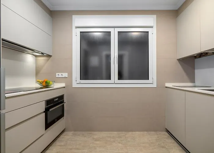 100m Playa Concha 4 Parking A 1 Calle Διαμέρισμα Σαν Σεμπαστιάν