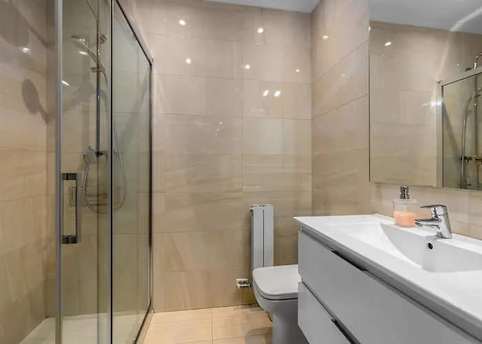 100m Playa Concha 4 Parking A 1 Calle Σαν Σεμπαστιάν