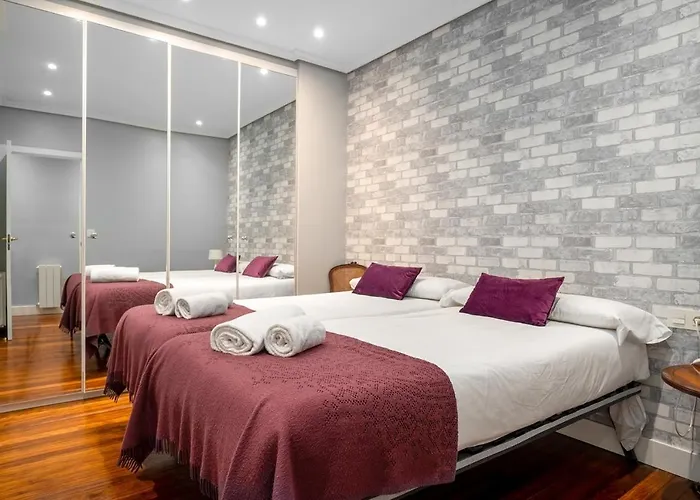 100m Playa Concha 4 Parking A 1 Calle Διαμέρισμα Σαν Σεμπαστιάν