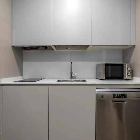 Appartamento 100m Playa Concha 4 Parking A 1 Calle *